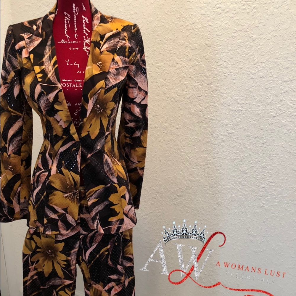 Cache’ 2pcs pants set